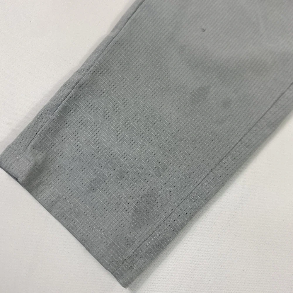 Lululemon‎ Pants Mens 31 Gray Tech Chino Zip Pocket Athletic Stretch Logo Golf